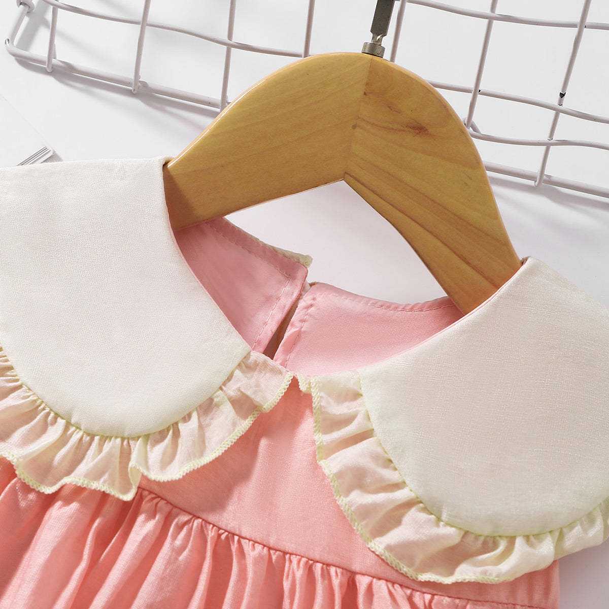 Girls' Fashionable Simple Doll Collar Dress
