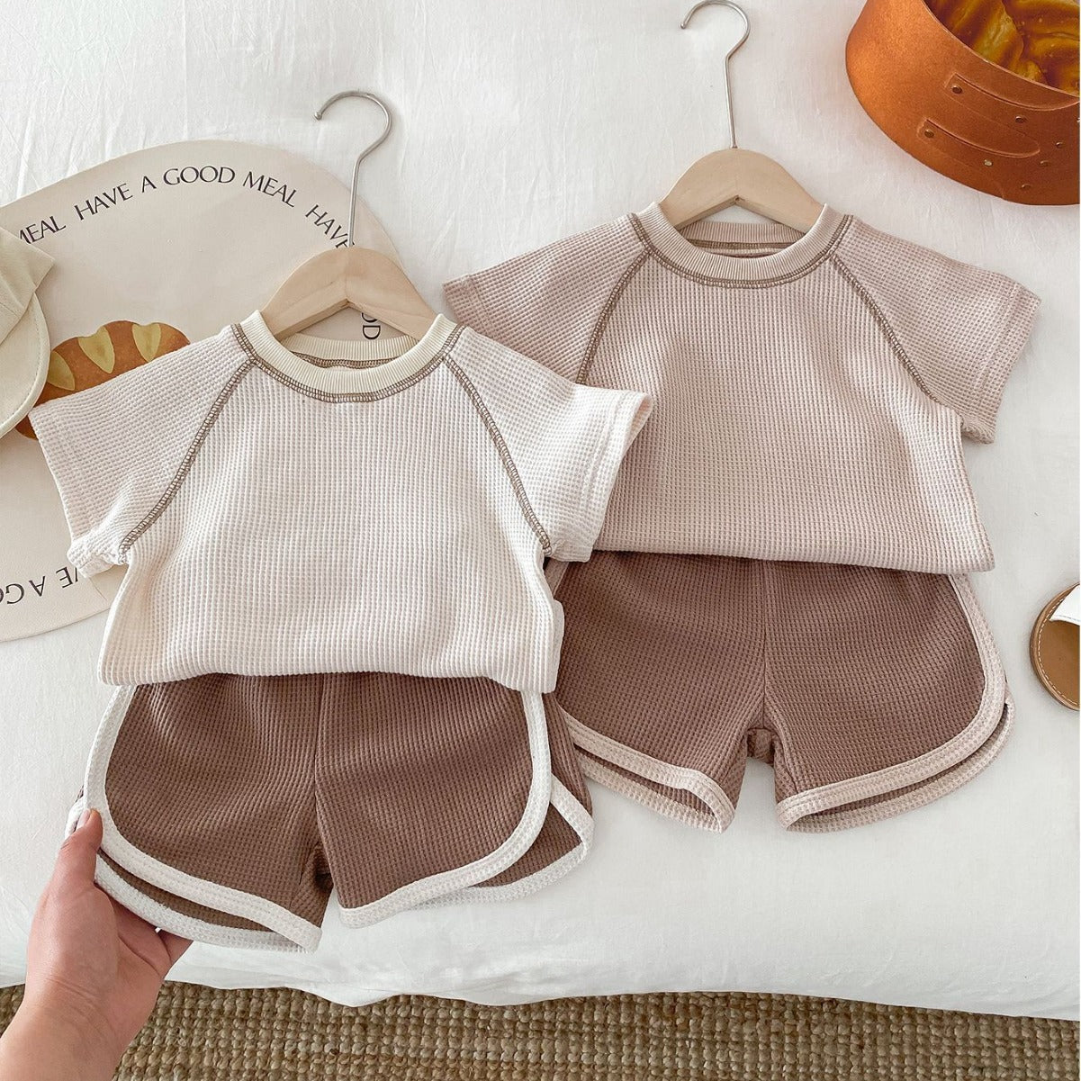 Baby Summer Outfit 2-Piece Set - Unisex T-shirt & Shorts